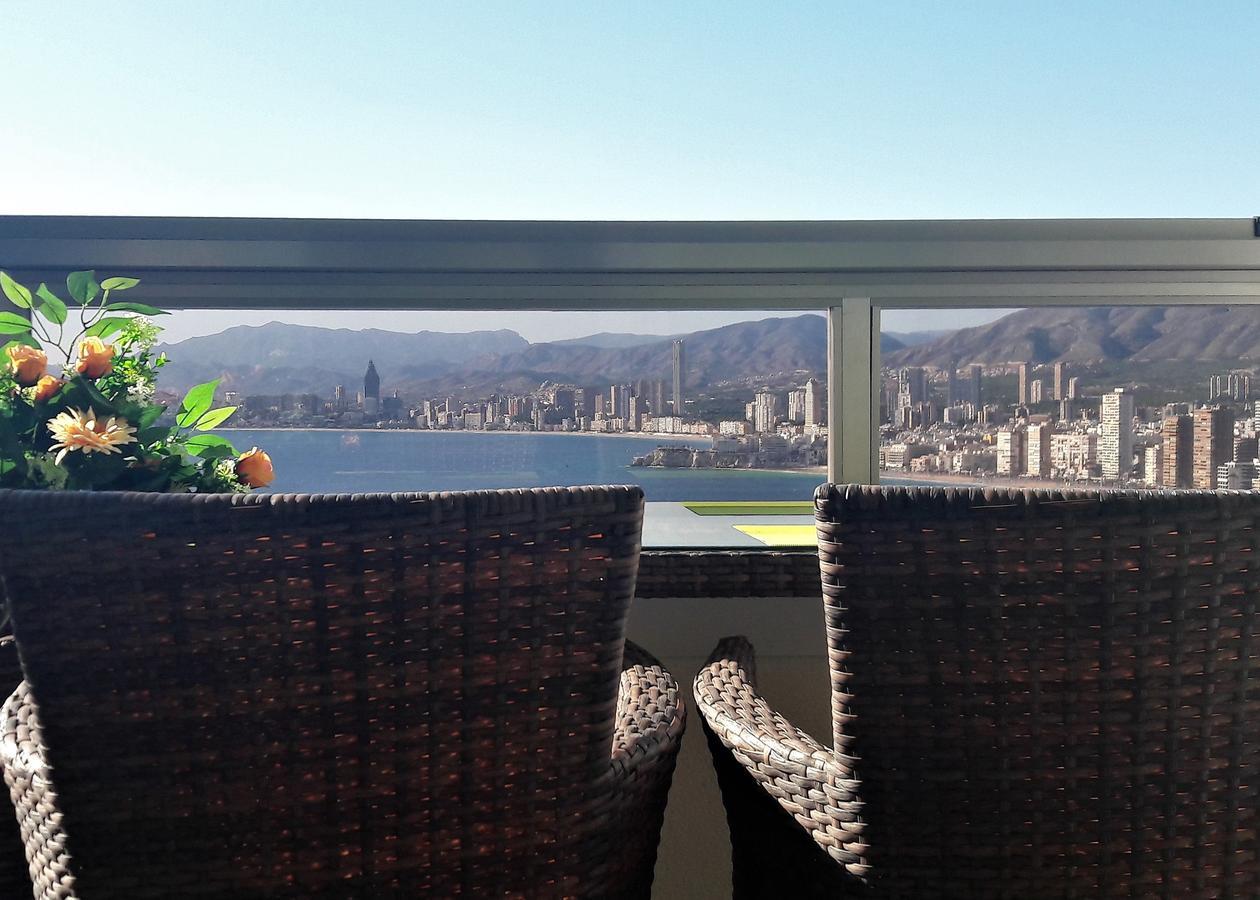 Gemelos Primera Linea Apartment Benidorm Bagian luar foto