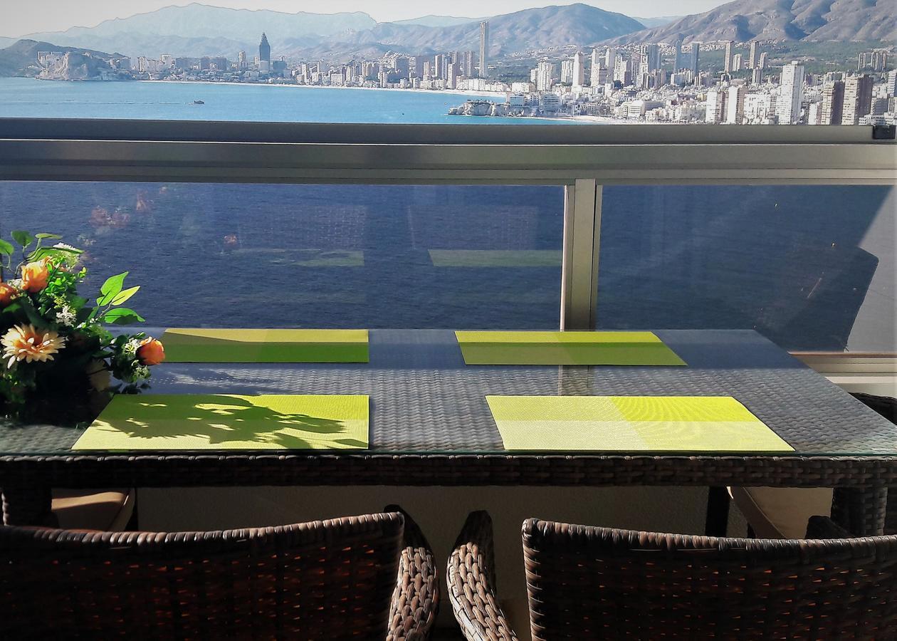 Gemelos Primera Linea Apartment Benidorm Bagian luar foto