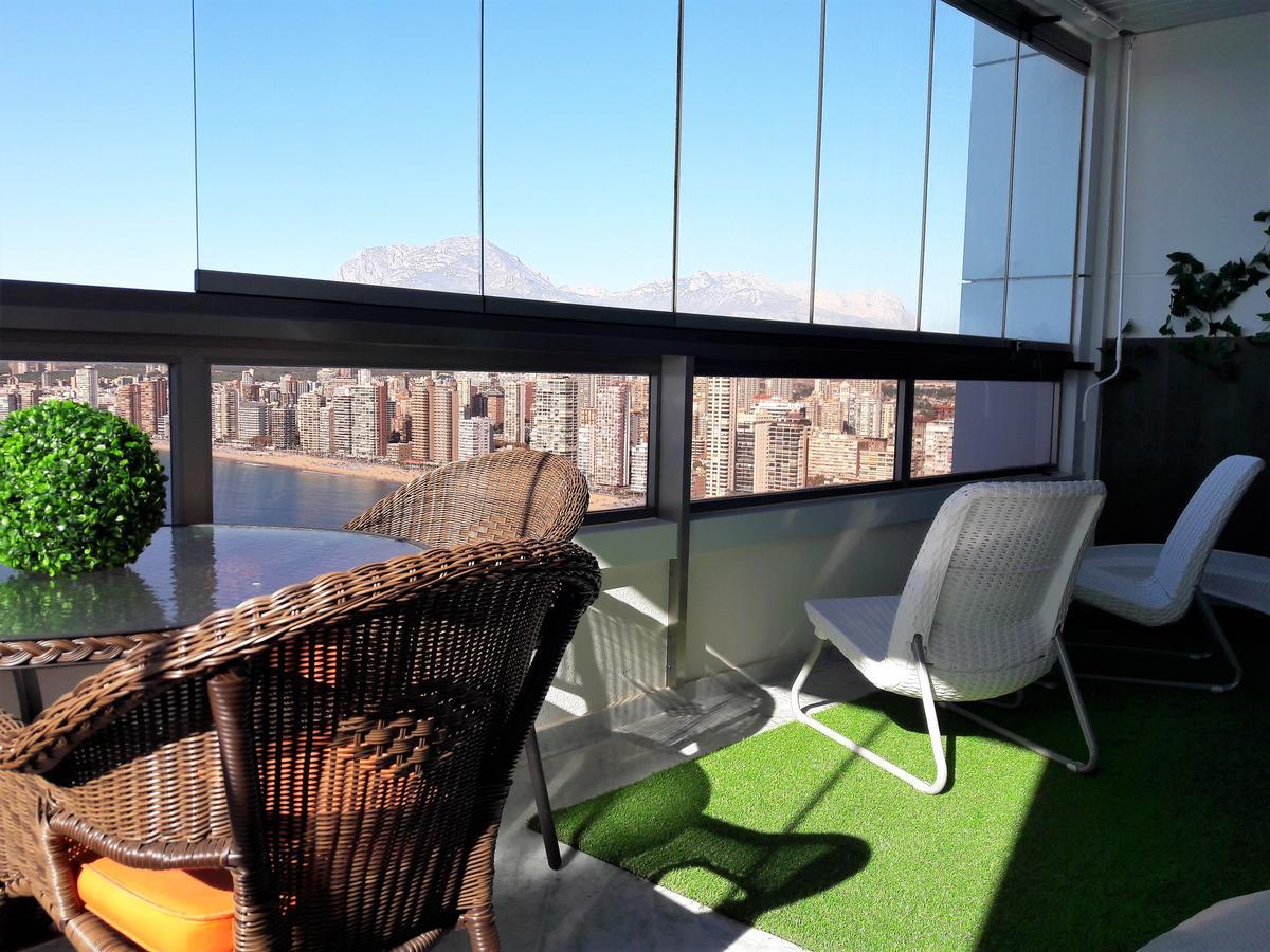 Gemelos Primera Linea Apartment Benidorm Bagian luar foto