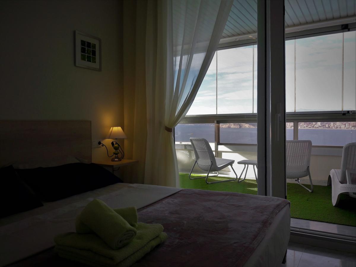 Gemelos Primera Linea Apartment Benidorm Bagian luar foto